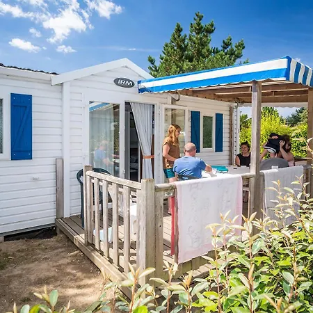 Paradis Le Zagarella Campsite 4*